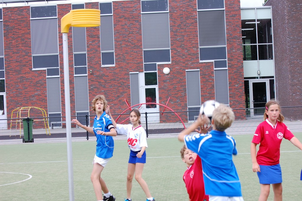 009 Tilburg D1 - Movado D1.jpg